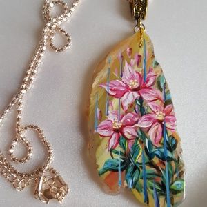 Painted agate necklace